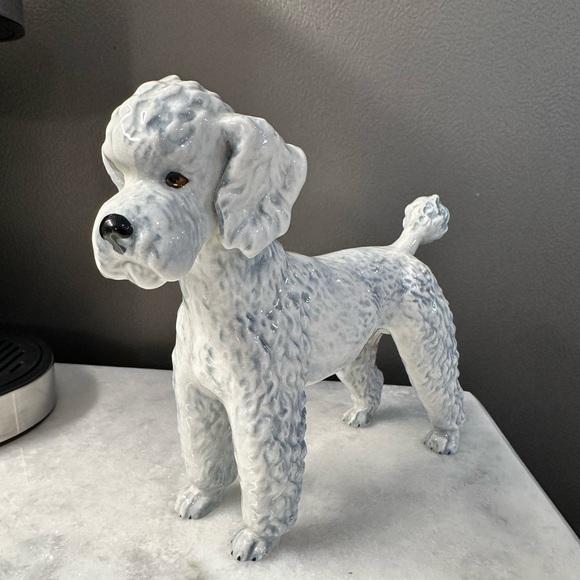 Poodle Vintage W. Goebel W. Germany stamp CH620 1968